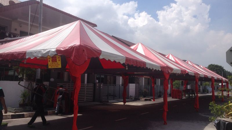 White pyramid canopy tent